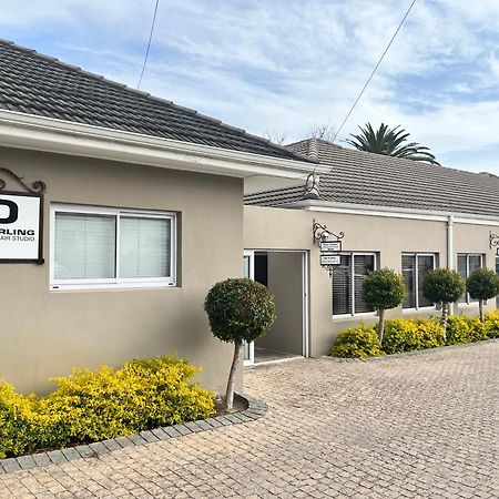 Somerset West Garden Apartments 2 Ngoại thất bức ảnh