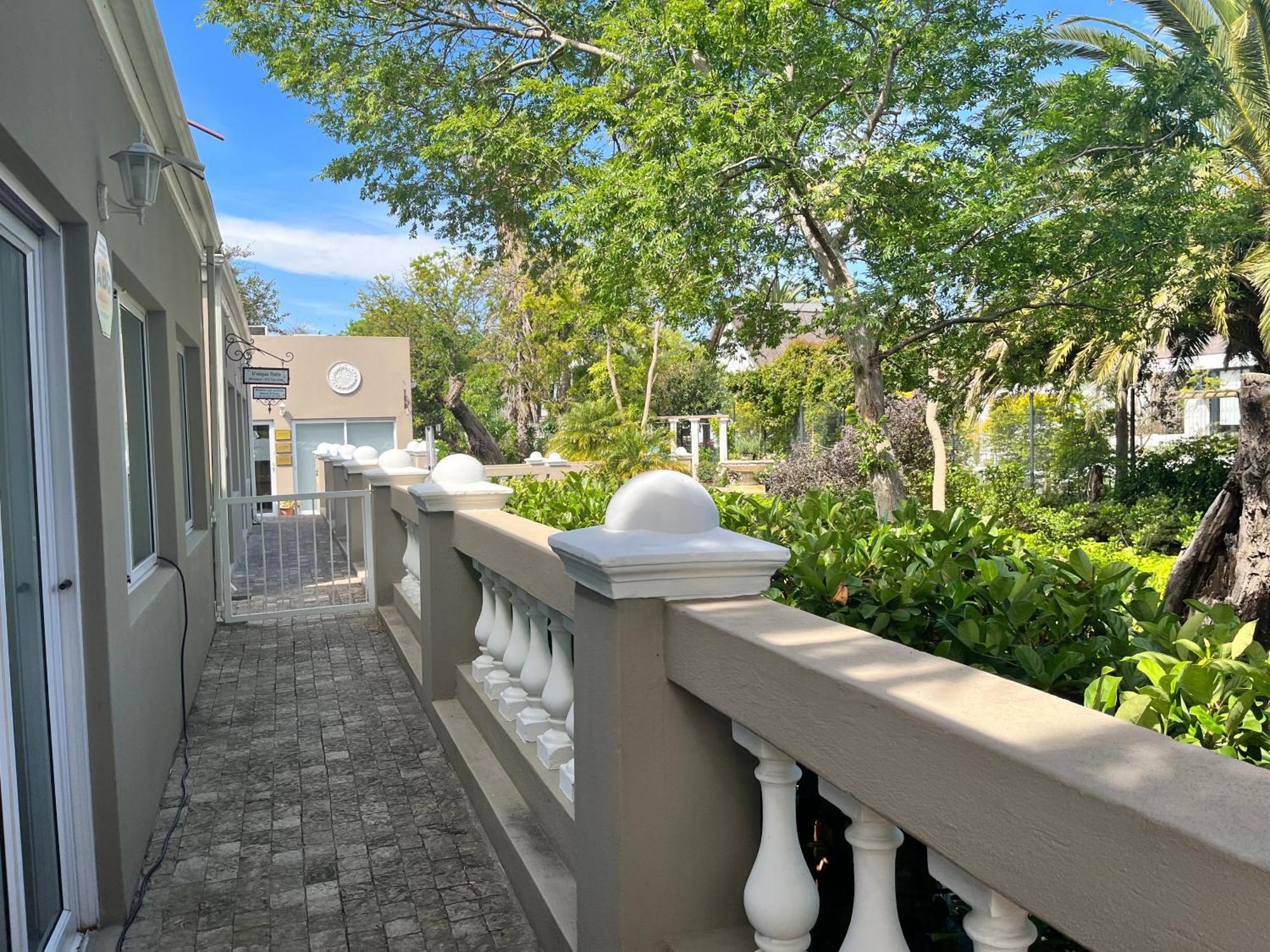 Somerset West Garden Apartments 2 Ngoại thất bức ảnh